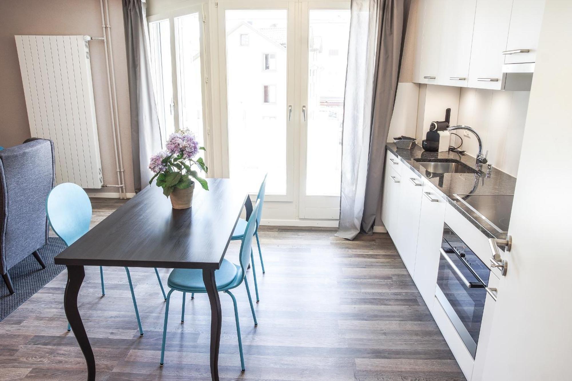 Reloc Serviced Apartments Zurich-Oerlikon Стая снимка